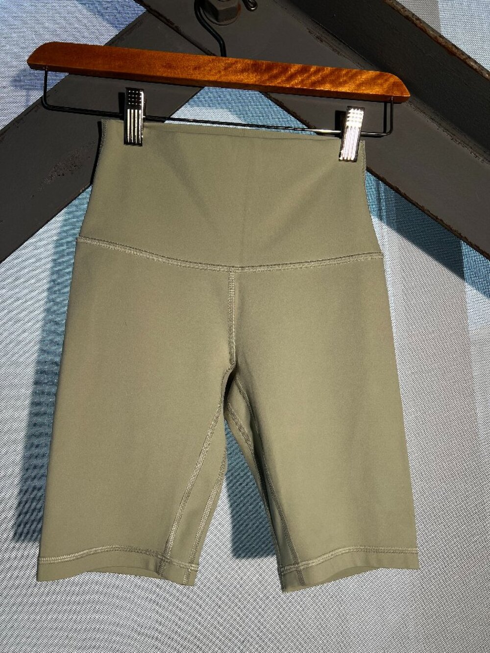 Lululemon Align High-Rise Biker Shorts | Fog Green | Size 2